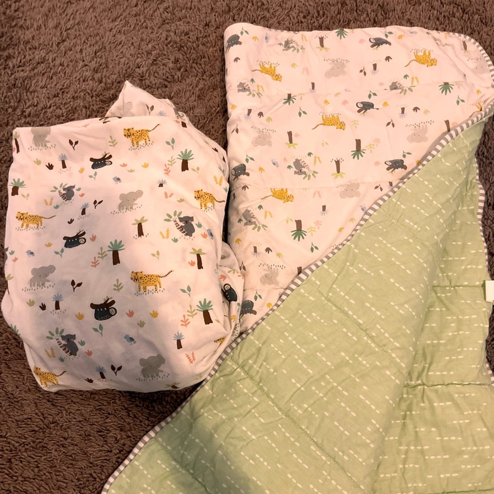 Cloud island fitted sheet and blanket set / sloth jungle